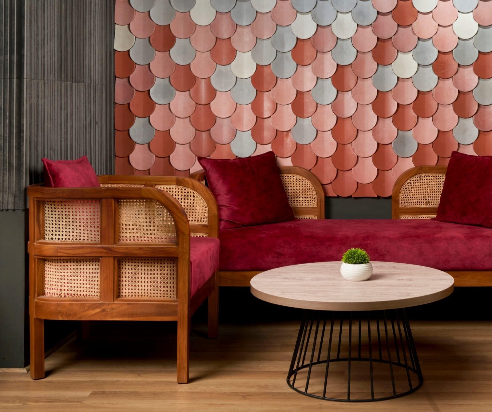 Curve Living Room Chair